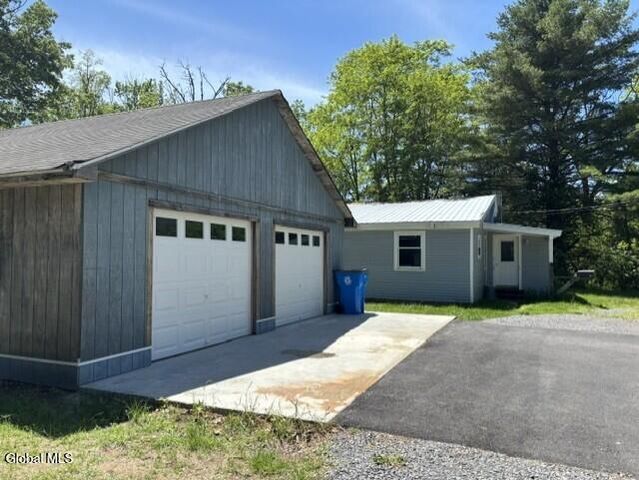 162 S Pine Street, Gloversville, NY 12078