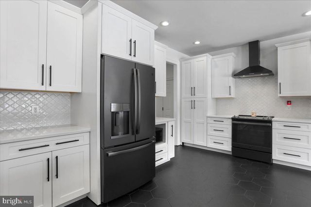 13100 SAINT PAUL RD, Clear Spring, MD 21722