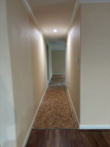 1316 Hollow Oaks Lane, Shreveport, LA 71107