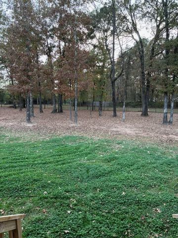 1316 Hollow Oaks Lane, Shreveport, LA 71107