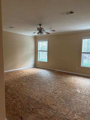 1316 Hollow Oaks Lane, Shreveport, LA 71107