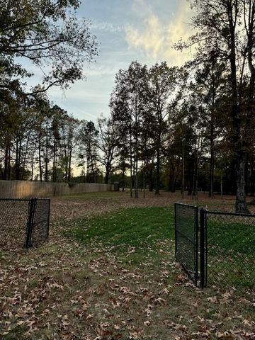 1316 Hollow Oaks Lane, Shreveport, LA 71107