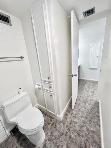 2016 Main Street 1905, Houston, TX 77002