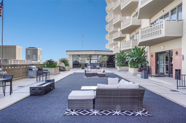 2016 Main Street 1905, Houston, TX 77002