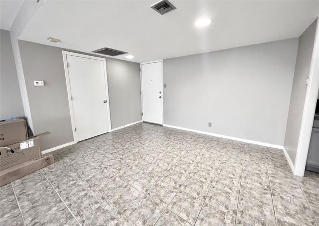 2016 Main Street 1905, Houston, TX 77002