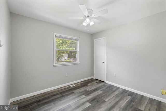 13009 KERRYDALE RD, Woodbridge, VA 22193