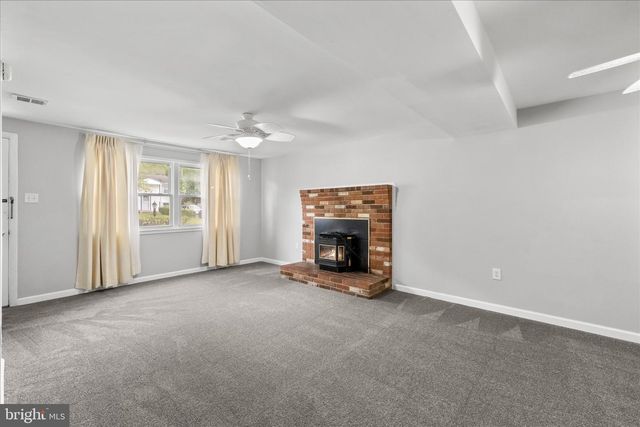 13009 KERRYDALE RD, Woodbridge, VA 22193