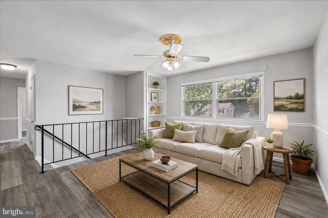 13009 KERRYDALE RD, Woodbridge, VA 22193