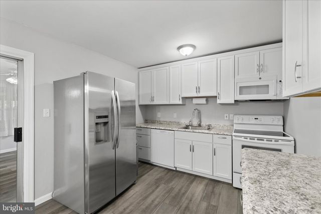 13009 KERRYDALE RD, Woodbridge, VA 22193