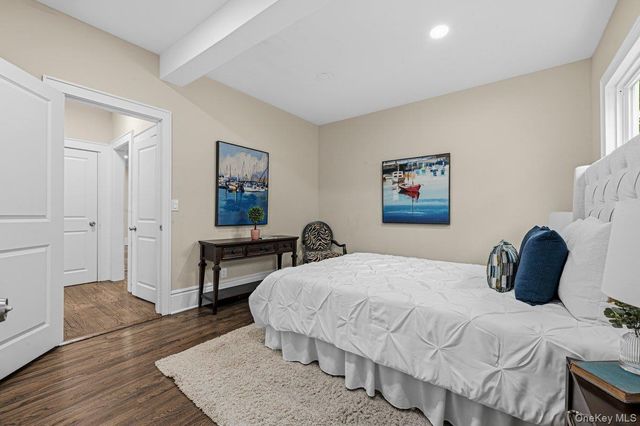 10 Harby Drive, Huntington, NY 11743