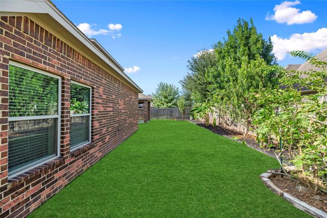 10510 Trinity Springs Drive, Cypress, TX 77433