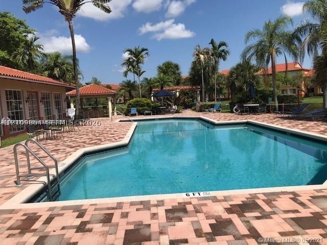 10765 Cleary Blvd 204, Plantation, FL 33324