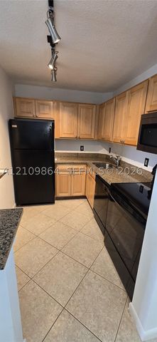 10765 Cleary Blvd 204, Plantation, FL 33324