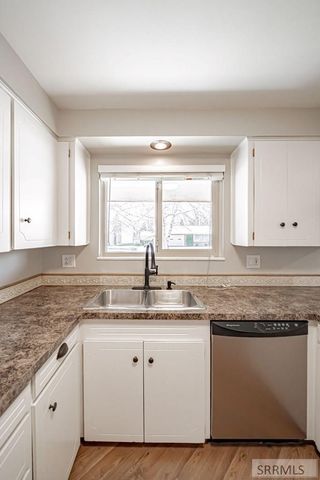 2355 Tasman Avenue, Idaho Falls, ID 83404