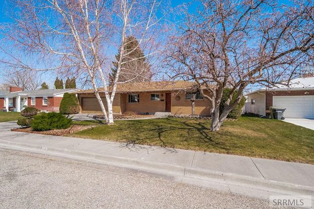 2355 Tasman Avenue, Idaho Falls, ID 83404