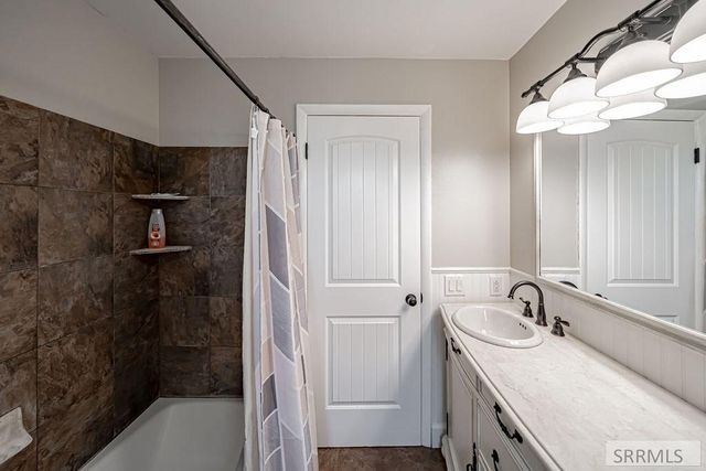 2355 Tasman Avenue, Idaho Falls, ID 83404