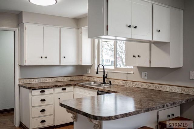 2355 Tasman Avenue, Idaho Falls, ID 83404