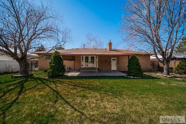 2355 Tasman Avenue, Idaho Falls, ID 83404