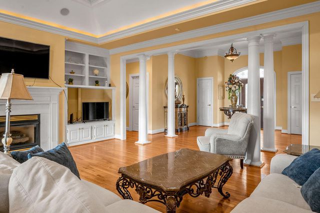 386 Silver Lake Drive, Mt Sterling, KY 40353