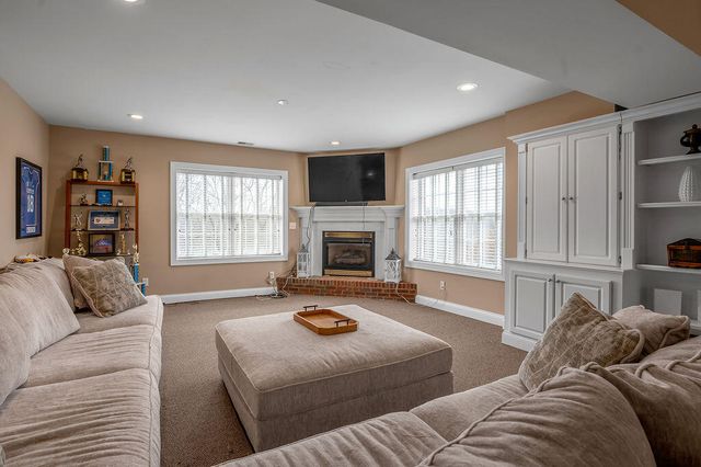 386 Silver Lake Drive, Mt Sterling, KY 40353