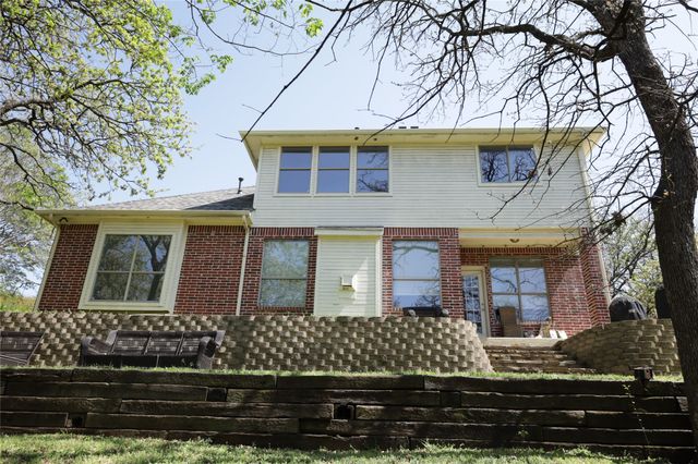 1512 Valley Creek Road, Denton, TX 76205