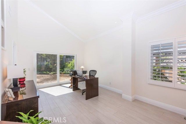 11 Wickland, Irvine, CA 92620