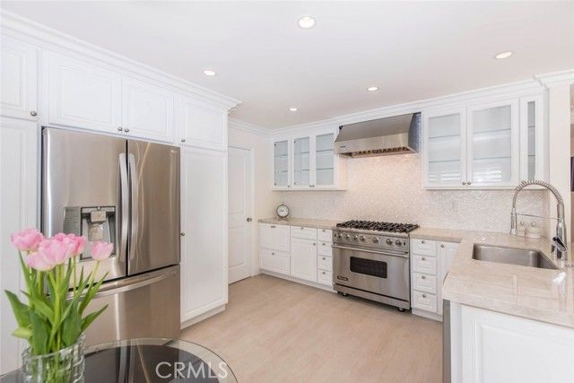 11 Wickland, Irvine, CA 92620