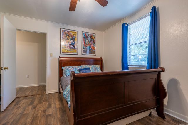 222 Gragson Avenue, Sherwood, AR 72120