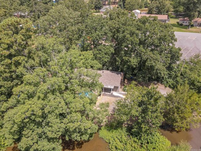 222 Gragson Avenue, Sherwood, AR 72120