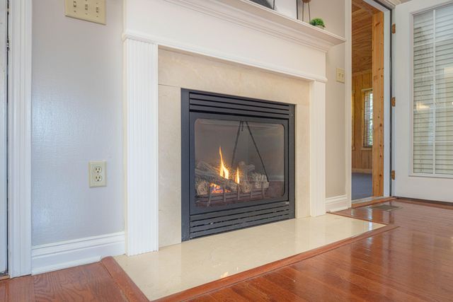 111 Cedar Stream Drive, Paris, KY 40361