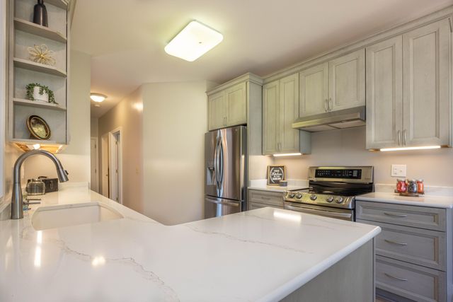 111 Cedar Stream Drive, Paris, KY 40361