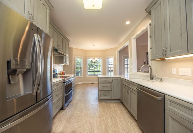 111 Cedar Stream Drive, Paris, KY 40361