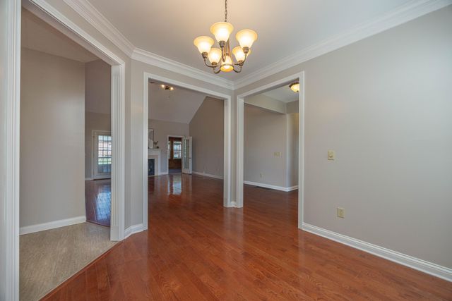 111 Cedar Stream Drive, Paris, KY 40361