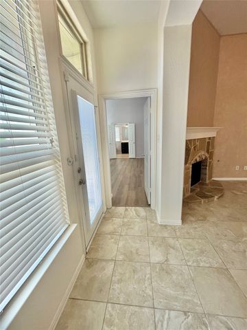 9320 Liberty Crossing Drive, Fort Worth, TX 76131