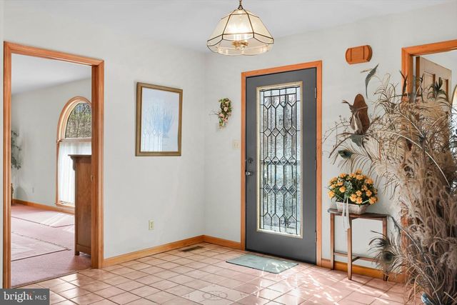 418 MOUNTAINSIDE RD, Temple, PA 19560