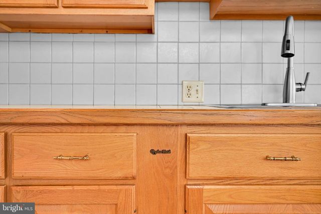 418 MOUNTAINSIDE RD, Temple, PA 19560