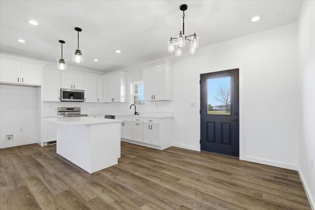 2707 Mayfield Drive, Mountain Grove, MO 65711