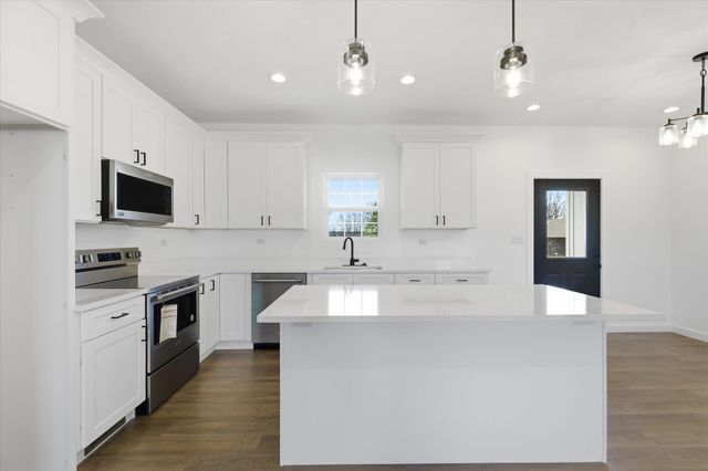 2707 Mayfield Drive, Mountain Grove, MO 65711