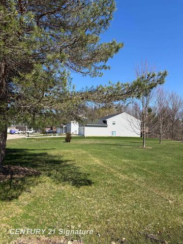 000 Pine Creek Drive, Burton, MI 48519