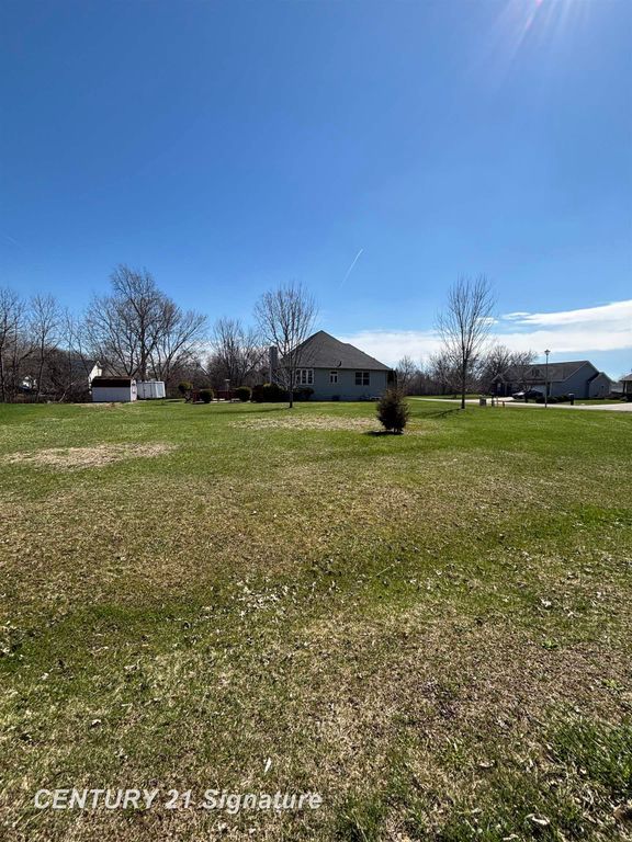 000 Pine Creek Drive, Burton, MI 48519
