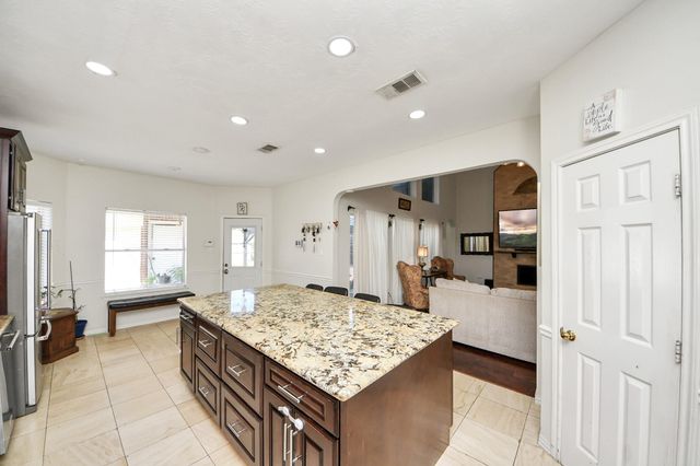 922 Bayhill Drive, Sugar Land, TX 77479