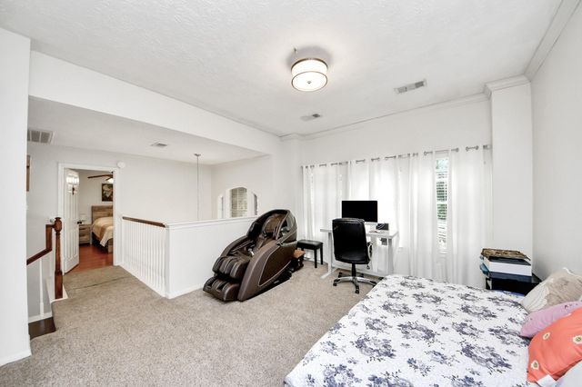 922 Bayhill Drive, Sugar Land, TX 77479