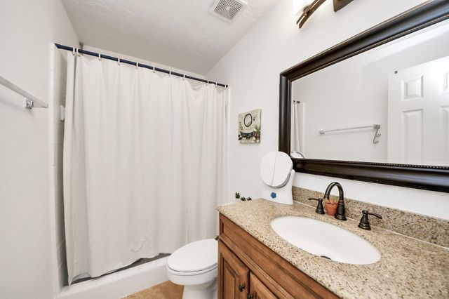 922 Bayhill Drive, Sugar Land, TX 77479