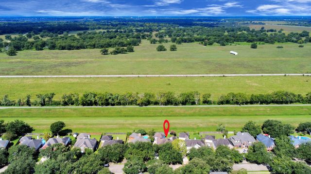 922 Bayhill Drive, Sugar Land, TX 77479
