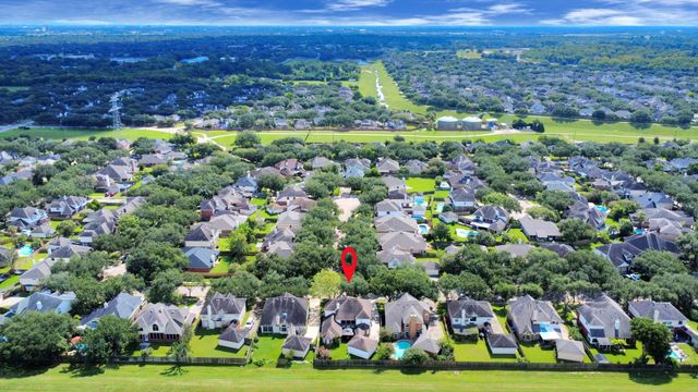 922 Bayhill Drive, Sugar Land, TX 77479