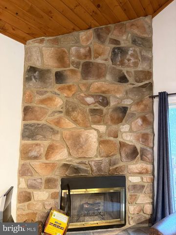 453 BROWN BRIAR CIR, Horsham, PA 19044