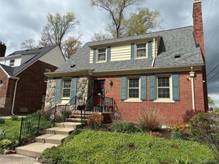 17427 Quincy Street, Detroit, MI 48221