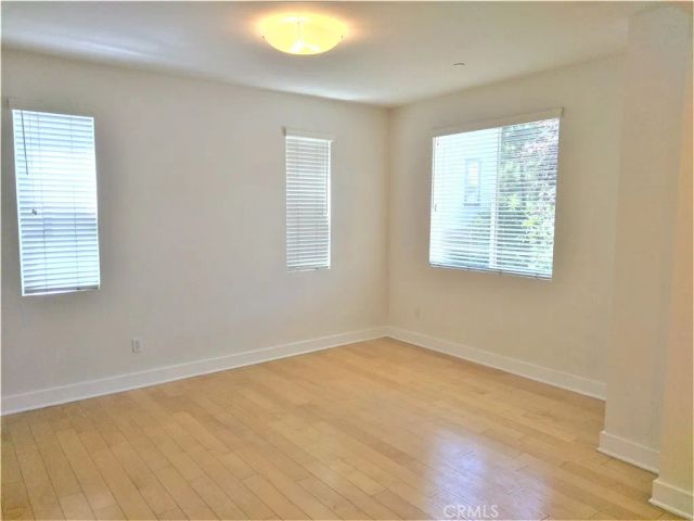 6300 Honolulu Avenue 101, La Crescenta, CA 91214