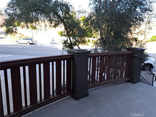 6300 Honolulu Avenue 101, La Crescenta, CA 91214