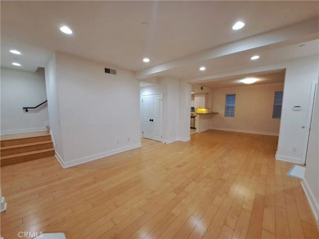 6300 Honolulu Avenue 101, La Crescenta, CA 91214